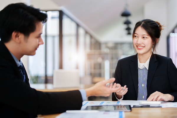 預(yù)算控制咨詢：協(xié)助企業(yè)建立控制體系，確保預(yù)算執(zhí)行
