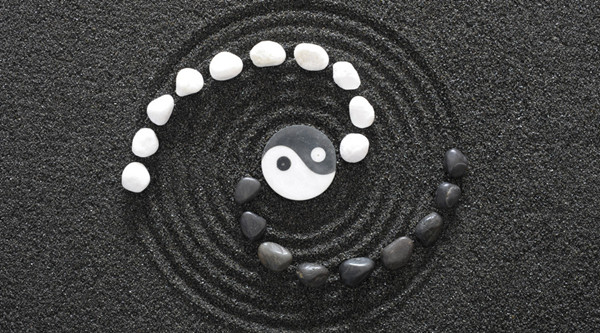 重慶傳統(tǒng)行業(yè)塌方，罪魁禍?zhǔn)拙故欠績r？
