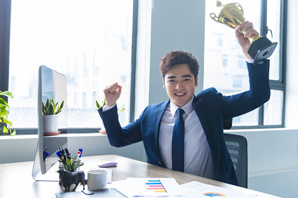 合理控制薪酬成本，提高企業(yè)利潤(rùn)與員工福利水平
