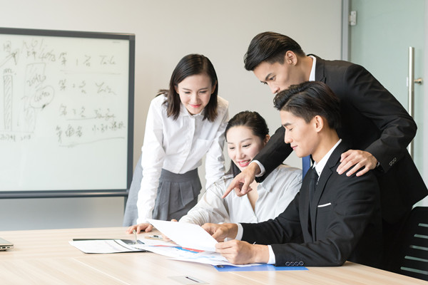 引領市場變革，專業(yè)營銷咨詢助力企業(yè)持續(xù)增長