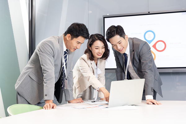 精益人才發(fā)展：培養(yǎng)專業(yè)人才，推動企業(yè)持續(xù)發(fā)展