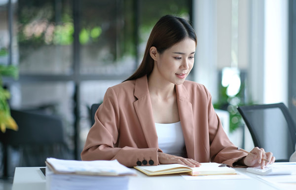集團管控：統(tǒng)一財務管理，實現(xiàn)財務集中控制