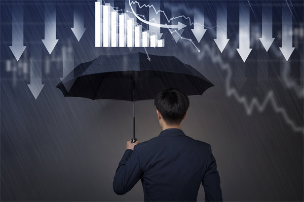 強化集團風(fēng)險防控，確保穩(wěn)健運營，守護企業(yè)安全
