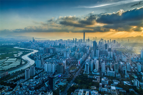 精準把握市場脈搏，制定經營計劃，引領企業(yè)搶占先機