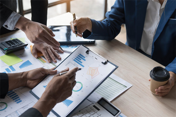 信息流通障礙：如何確保集團內(nèi)部管控信息的暢通？