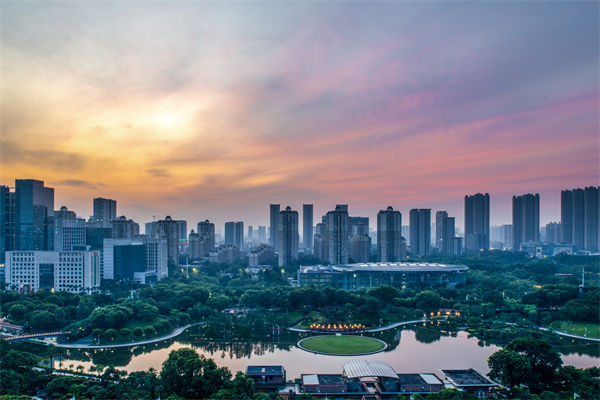 佛山預(yù)算管理咨詢公司如何助力企業(yè)實(shí)現(xiàn)預(yù)算精準(zhǔn)控制？