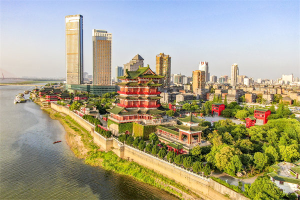 企業(yè)如何借助南昌薪酬咨詢公司優(yōu)化薪酬結(jié)構(gòu)以激勵員工？