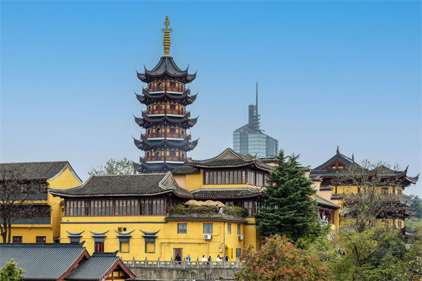 高薪招不來(lái)人，低薪留不住才，南京薪酬咨詢(xún)公司如何破解困局？
