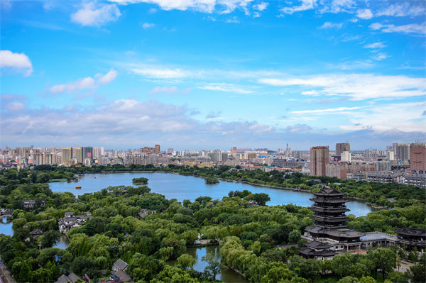 企業(yè)效益下滑，濟南企業(yè)管理咨詢?nèi)绾尉珳试\斷并逆勢破局？