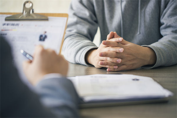 人社局回應(yīng)公司招聘35歲以上勿擾，企業(yè)管理怎么看？