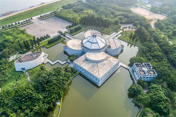 企業(yè)管理遇困想找?guī)褪?，東莞管理咨詢公司排名能指路嗎？
